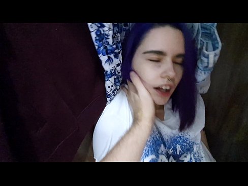 ❤️ Нашел сестренку в шкафу и помог кончить Порево на сайте filmepornonline.ru